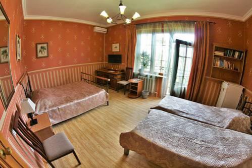 Гостиница Guest House on Izumrudnaya ulitsa 24 Геленджик